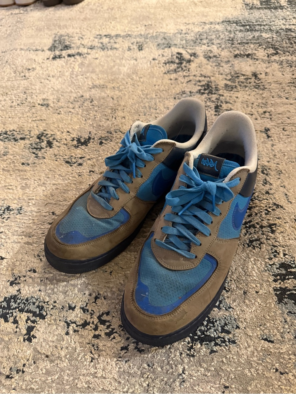 Nike Men's Blue and grey air force 1 low stash